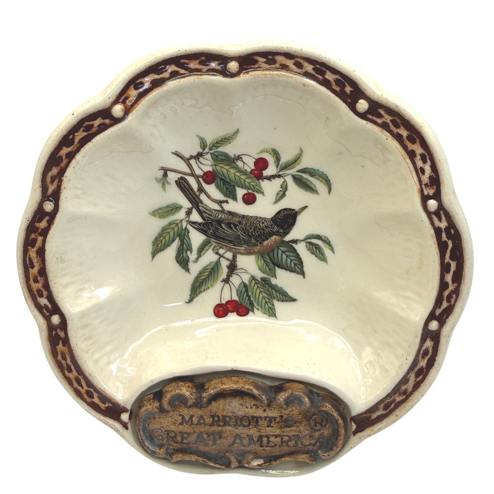 Vintage Treasure Craft Marriott's Great America Bird Souvenir Dish Pottery USA